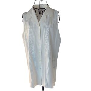Fred David Sleeveless, Top With Embroidered Detail, EUC, Sz 14, White